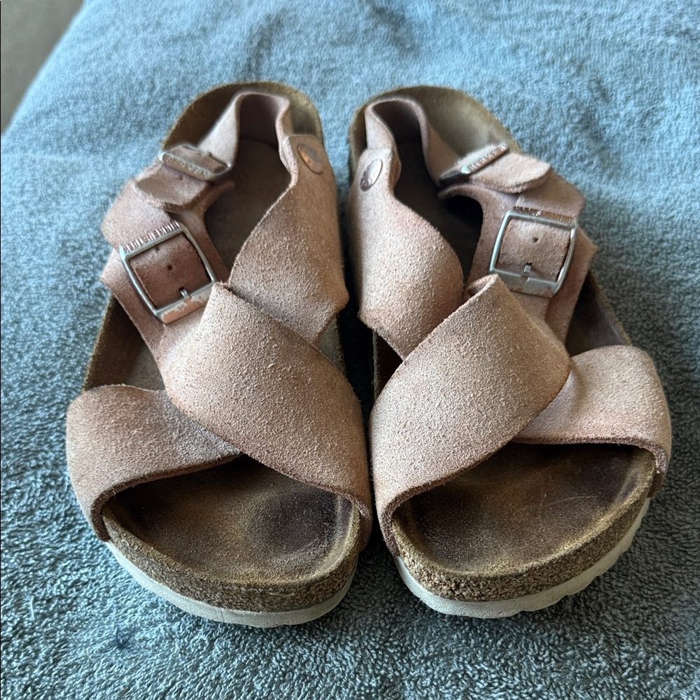 Birkenstock Women’s Size 7 Tan Sandals